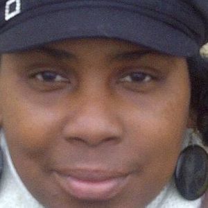 Meet your Posher, Carla